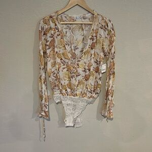 NWT Free People Intimately Ivory Tea
Combo Bodysuit